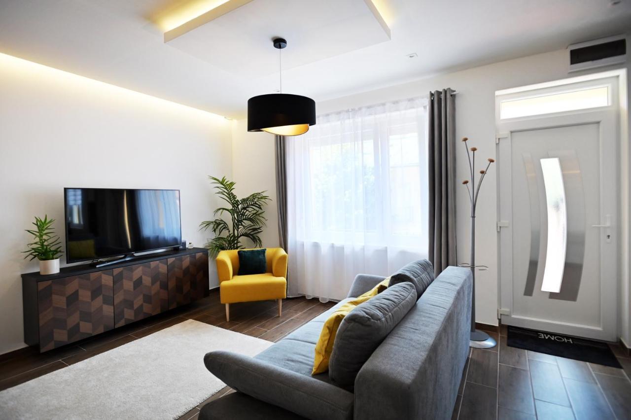 Zora Apartman Erlau Exterior foto
